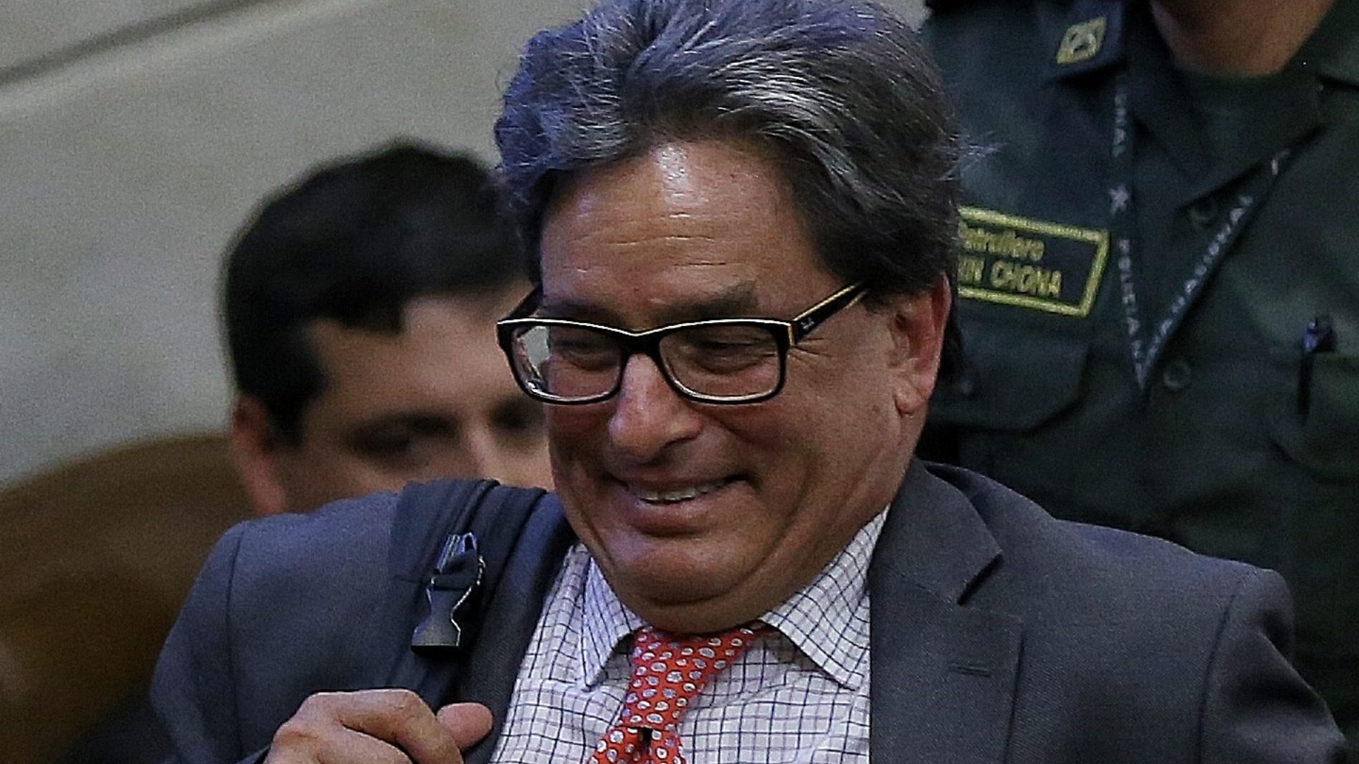 Exministro encargado de la controversial Reforma Tributaria colombiana es elegido director del Banco de la República