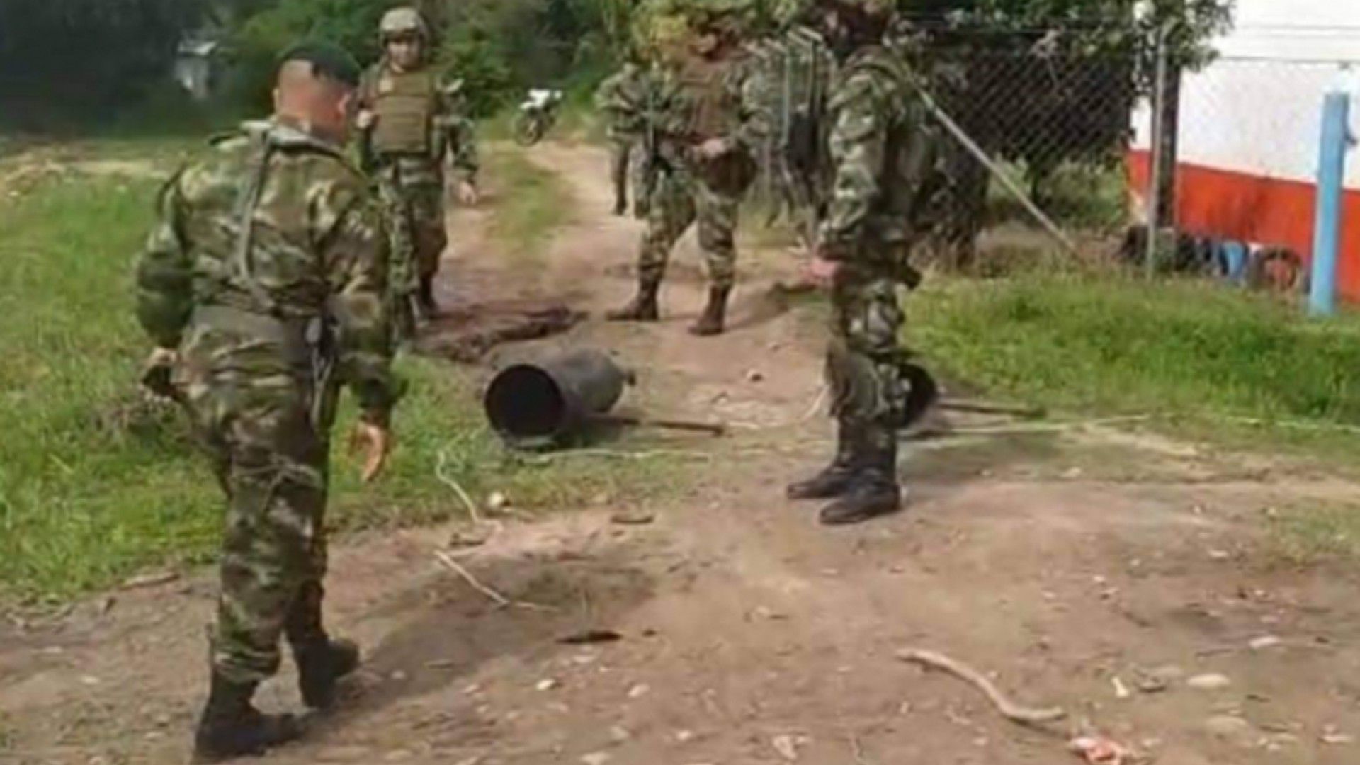 Ataque con cilindros bomba en Arauca deja dos heridos