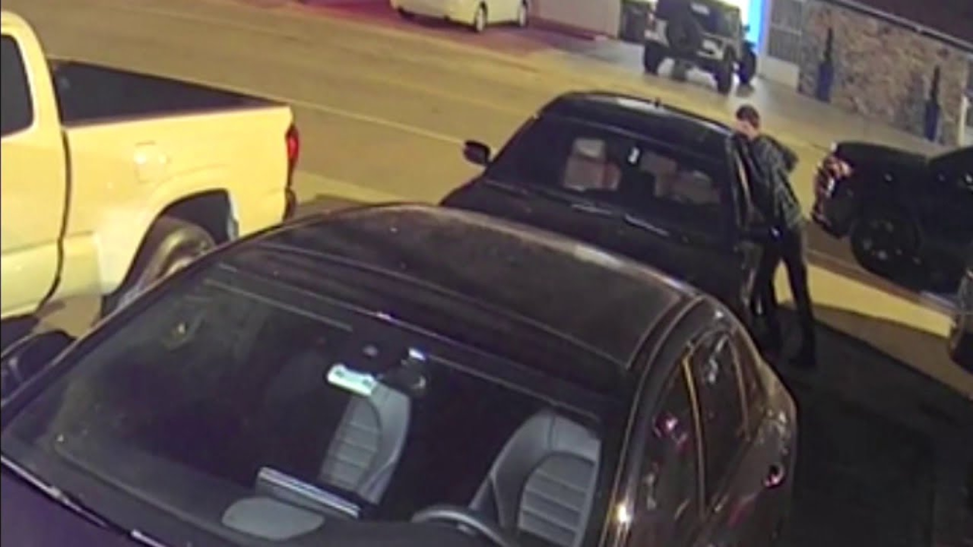 Ladrones usan alta tecnología para abrir y robar autos en Miami-Dade