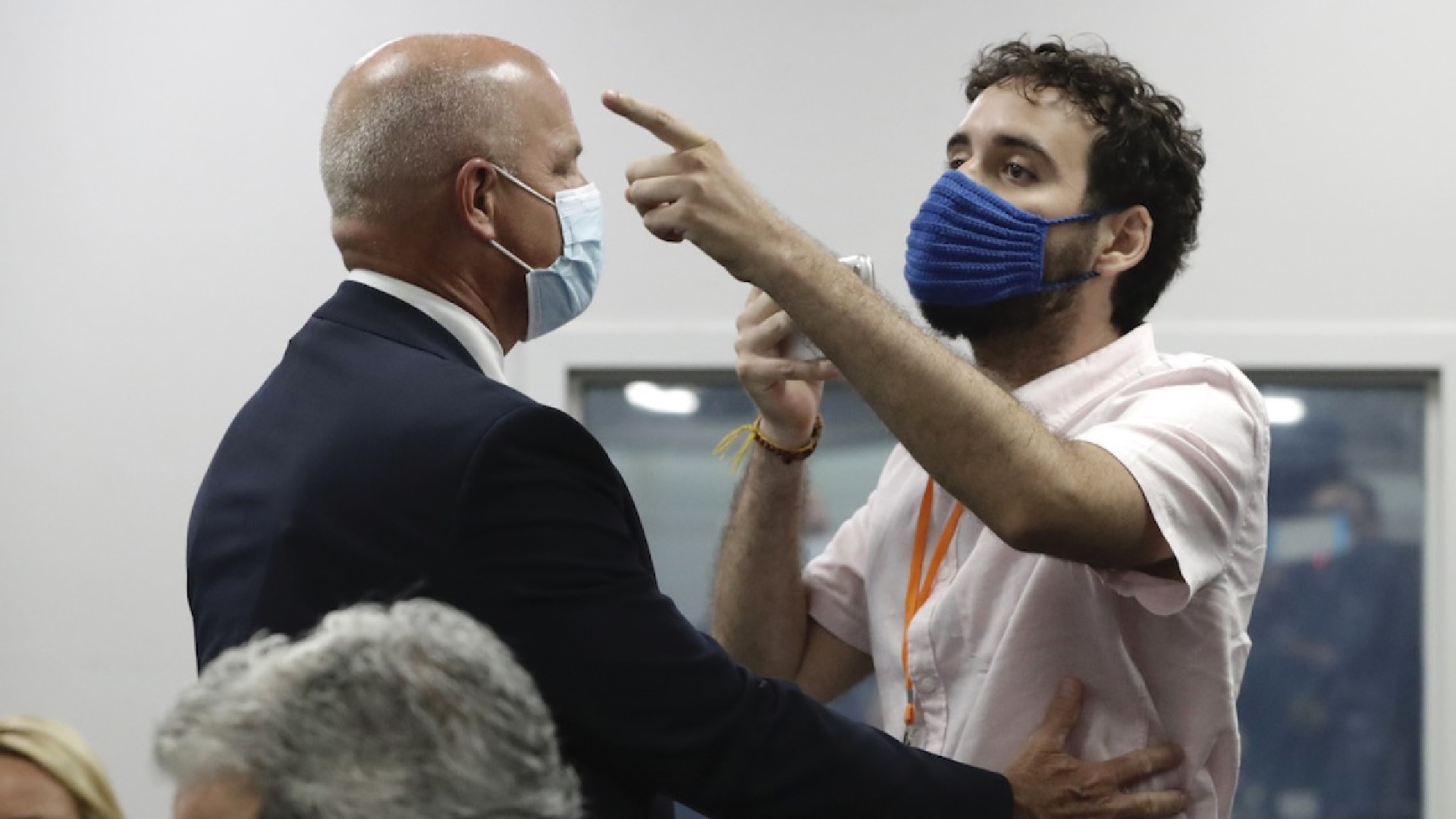 Thomas Kennedy fue la persona que INCREPÓ al gobernador RON DESANTIS