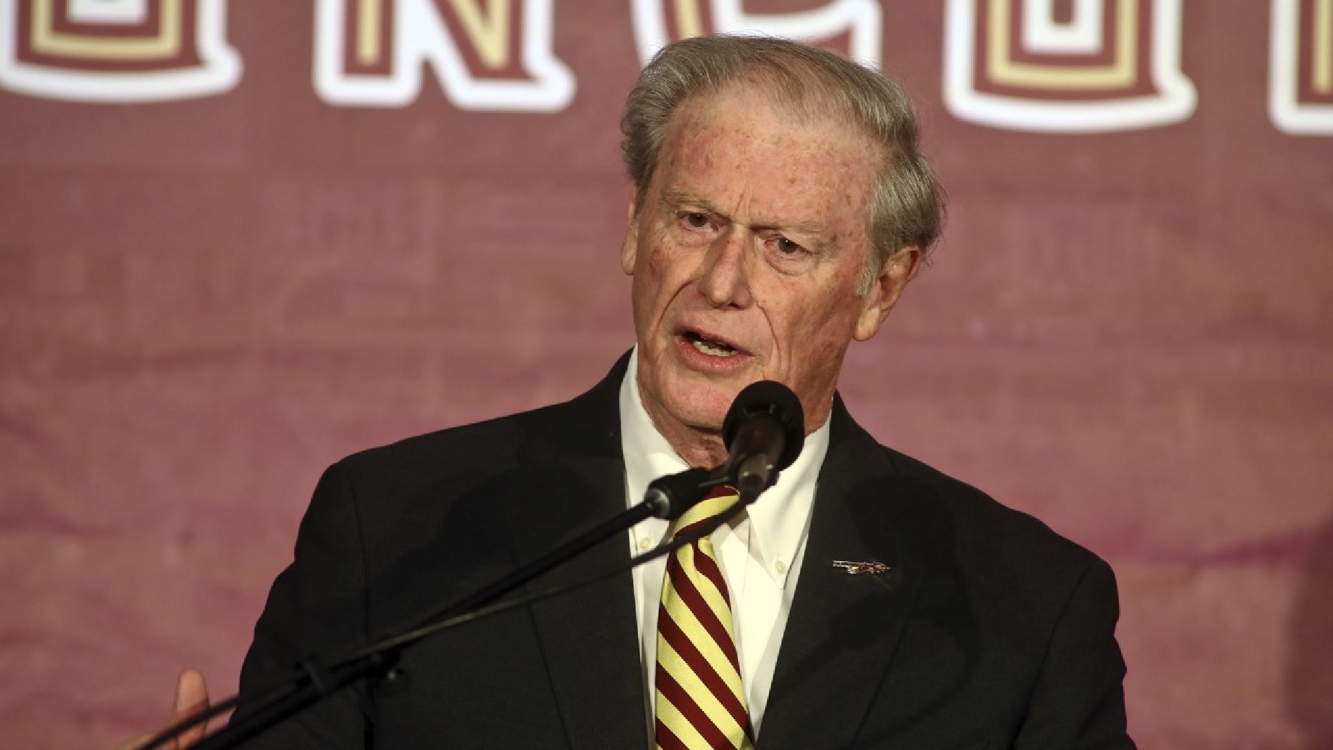 Presidente de la Universidad Estatal de Florida dio positivo por COVID19