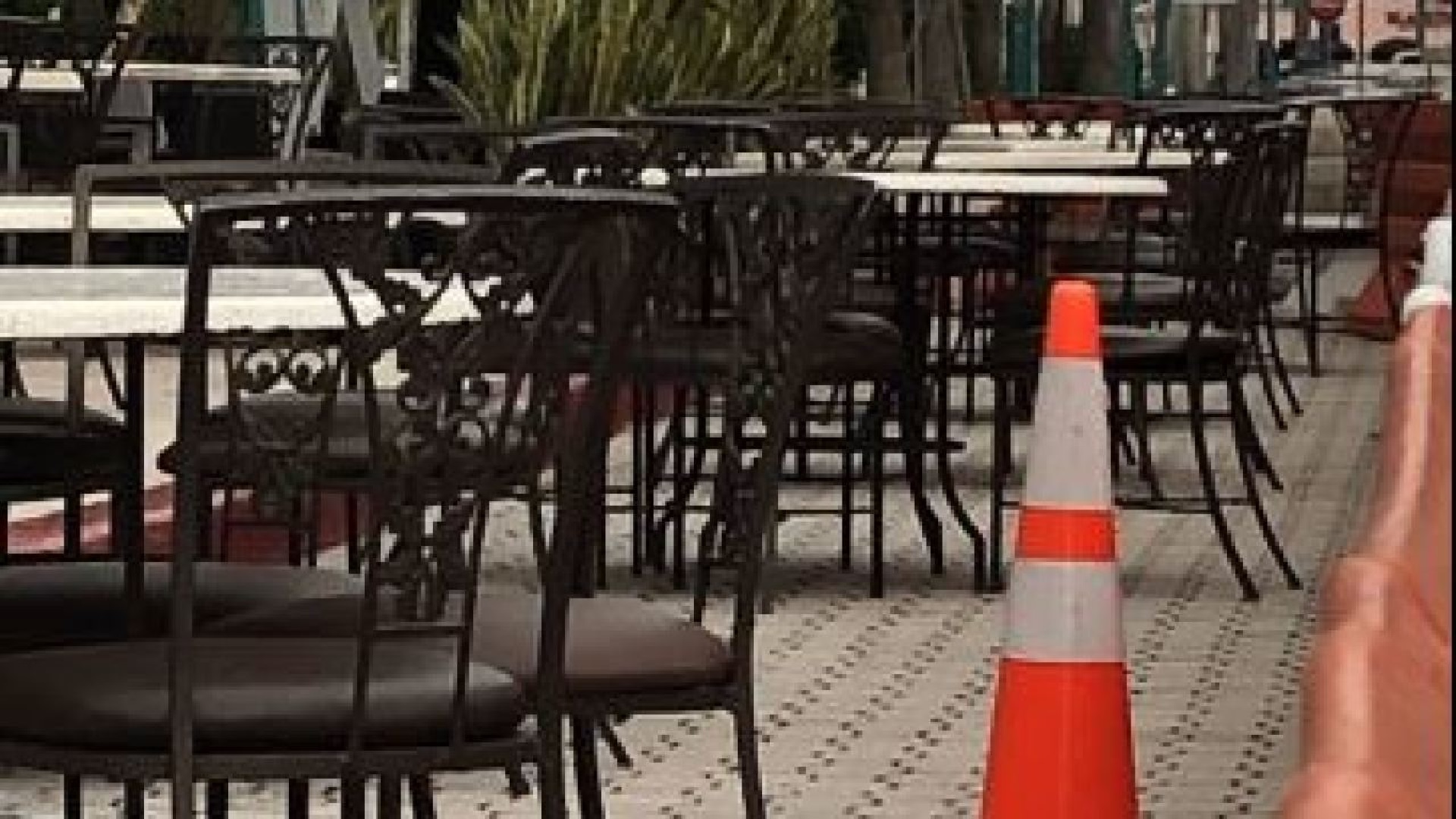 Continúa “ASIENTOS A LA CARTA” en las calles del Town Center de JUPITER