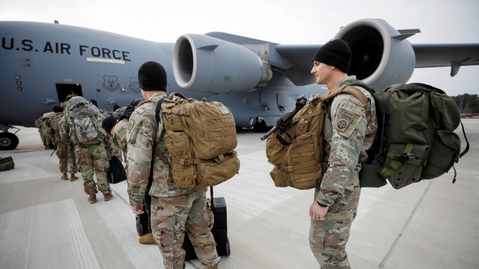 Tras casi 20 años, Ejército de Estados Unidos abandona base aérea de Bagram en Afganistán