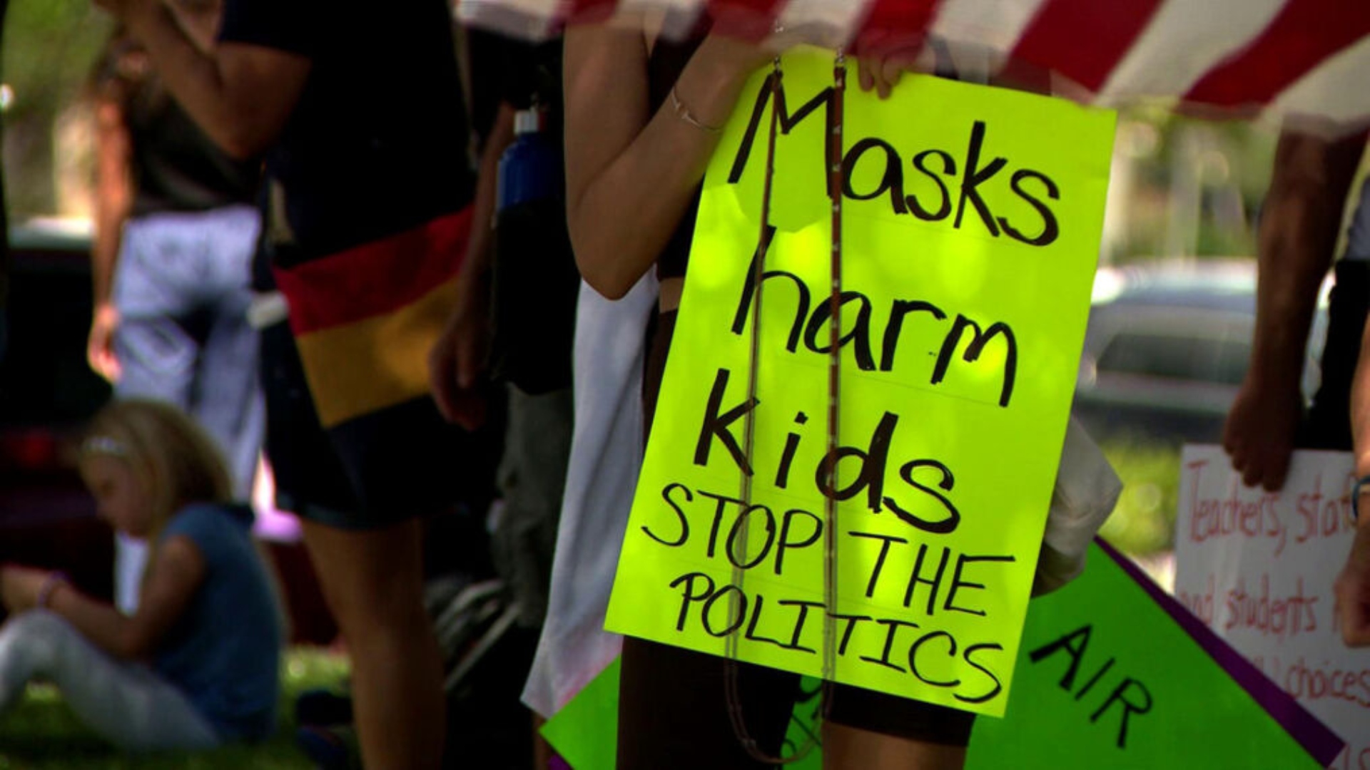 Protestas en el Distrito Escolar de Palm Beach por mandato de mascarillas