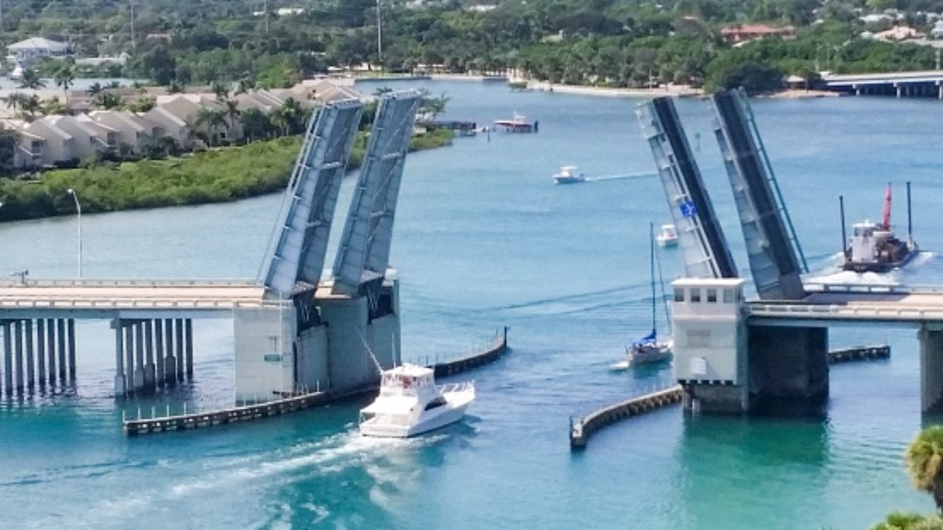 Continúan obras en el puente levadizo del río Loxahatchee en Jupiter