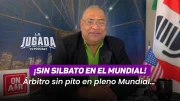 ¡Increíble! Árbitro pierde sus pitos en pleno Mundial