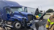 Un herido en choque de camión de Amazon y remolque en la I-95 en Boynton Beach