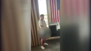 Arrestan hombre de 27 años por masturbarse en un Starbucks en Miami Beach