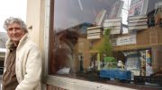 «Hello, Bookstore»»Hello Bookstore» tratan de proteger una vieja librería local