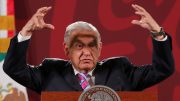 López Obrador se queda en la presidencia de México