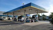 Comparten imágenes de hombre que dispara en gasolinera en Miami-Dade