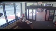 Ataca a una madre en tienda en el Condado Broward