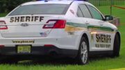 Arrestan jóvenes por acrobacias con autos en la vía en Palm Beach